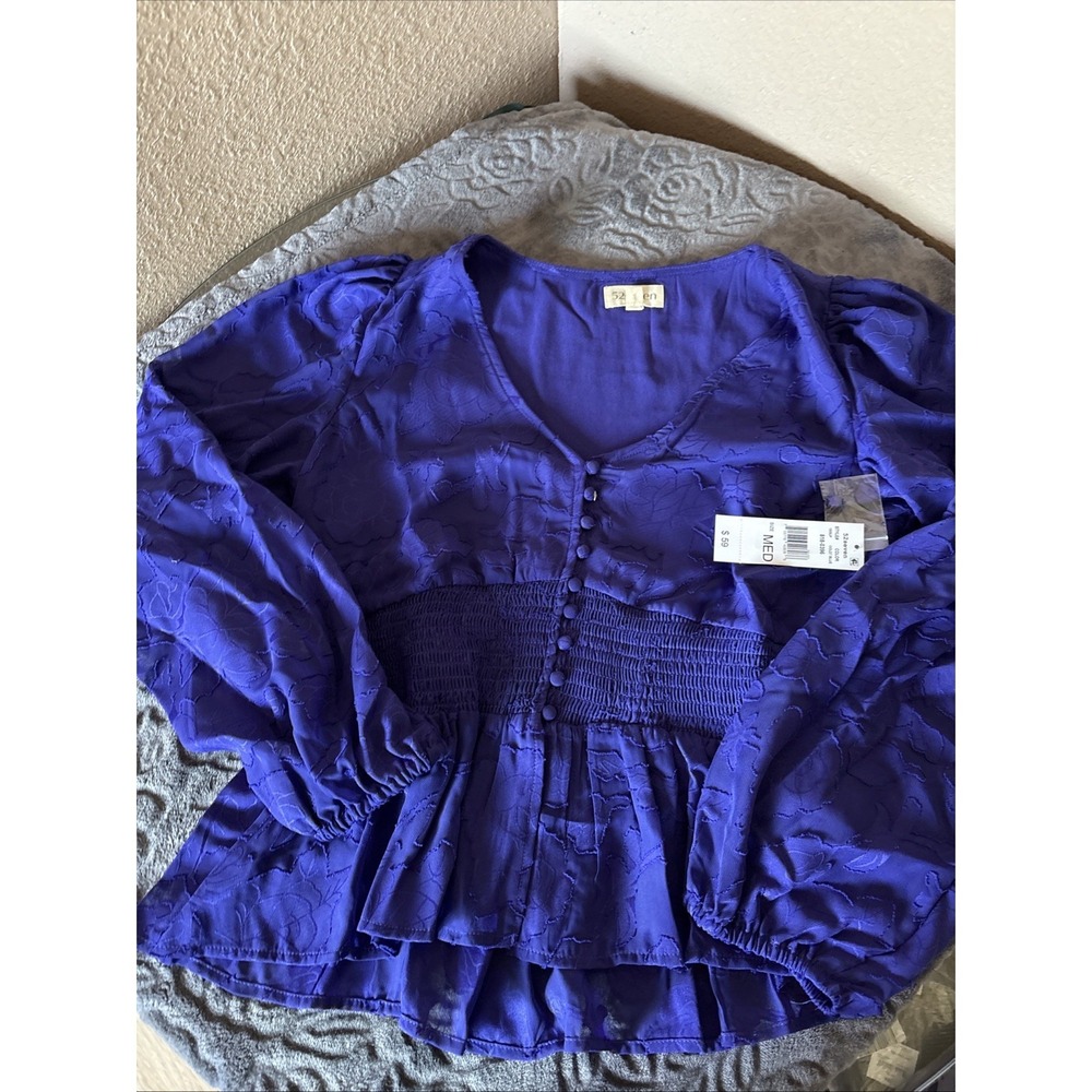52seven Women's Blouse Sz. Medium